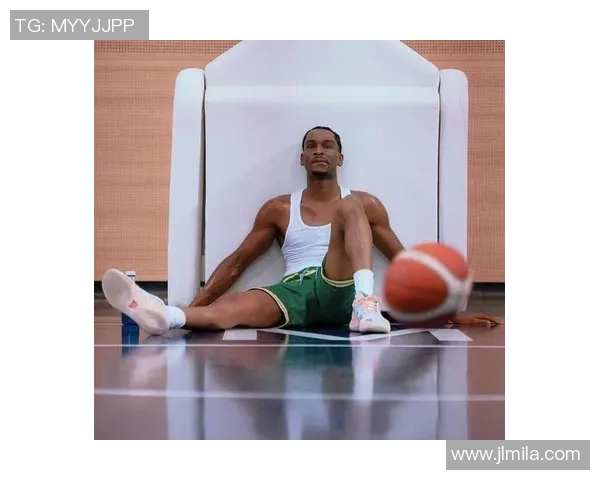 2016年篮球全明星盛典回顾与精彩瞬间盘点，感受篮球魅力与明星风采